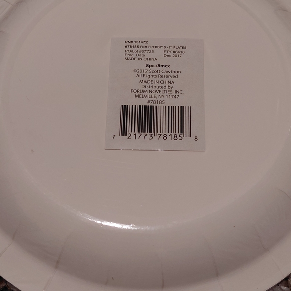 Five Nights at Freddy's Collector's Card Game Set - Picture 6 of 6